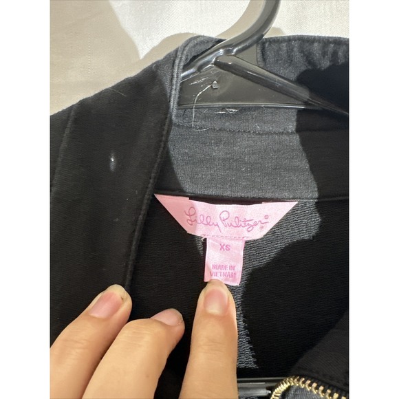 Lily Pulitzer Embroided Popover Black XS - Picture 8 of 9